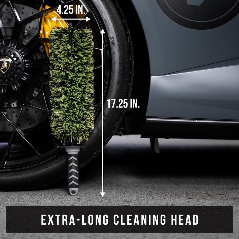 Car wheel cleaning brush