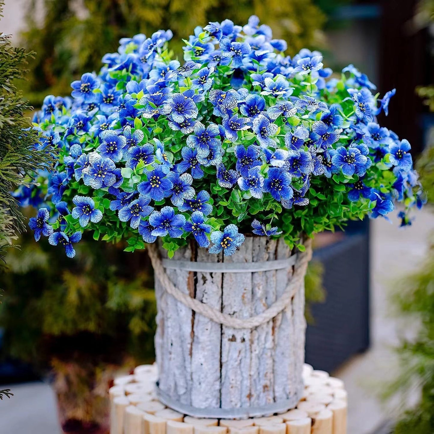 Outdoor Artificial Violet Flowers, 7-Stem Faux Floral Bush for Garden & Balcony Decor