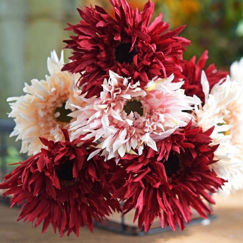 Multi-color Artificial Spider Gerbera Daisy