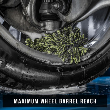 Car wheel cleaning brush