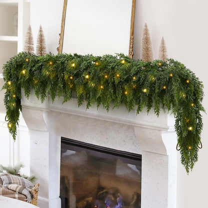 Artificial Cedar Christmas Wreath with Lights