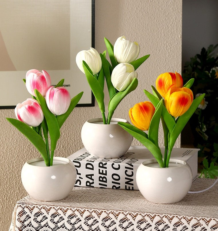 LED Artificial Tulip Bouquet Night Light （USB Version）