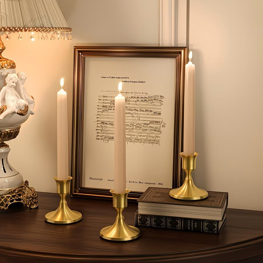 Trumpet-shaped bell candle holder ornament