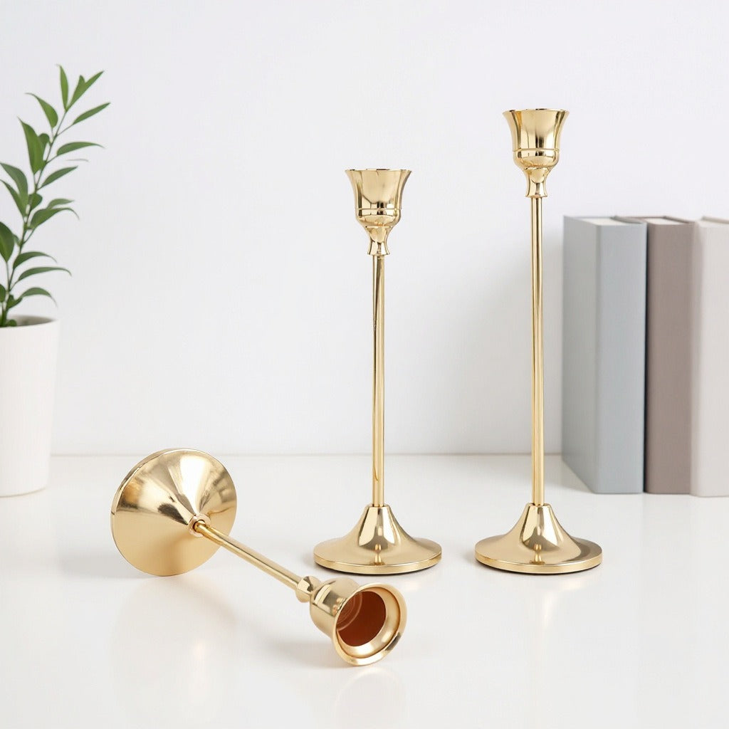 Trumpet-shaped bell candle holder ornament