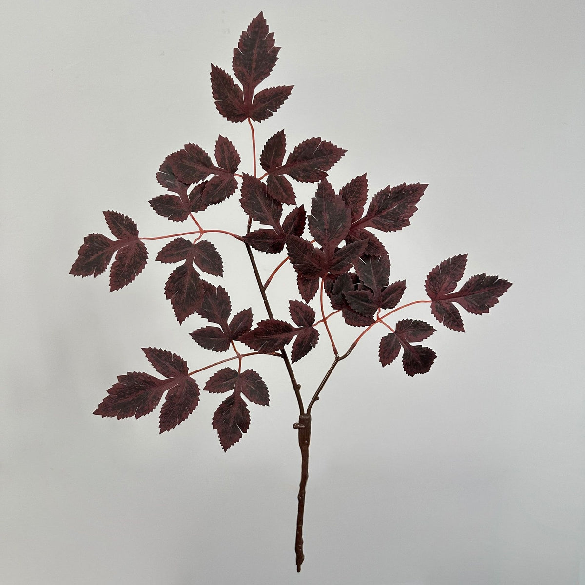 Long-stem artificial "Gratitude Leaf" plant