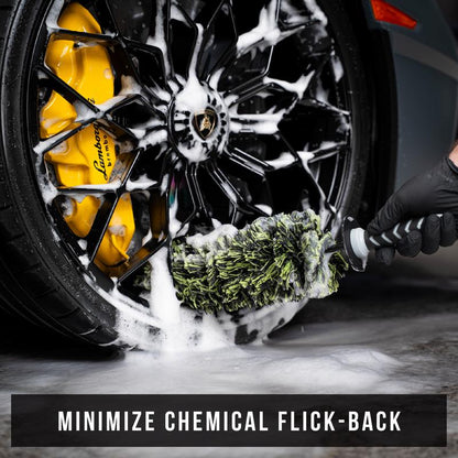 Car wheel cleaning brush
