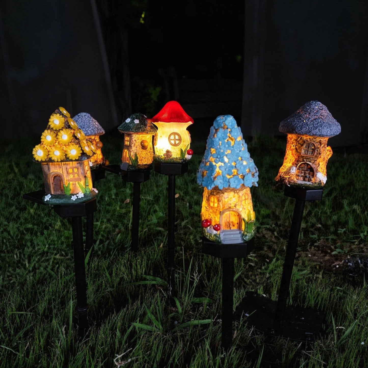 🍄✨ Turn Your Backyard Into An Enchanted Fairy Forest! Solar Mushroom Cottage Garden Light (49% OFF Today)💡